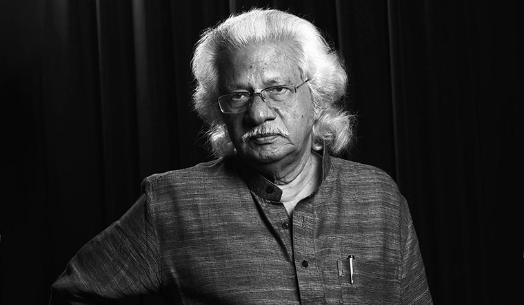 അടൂരിൻ്റെ പുതിയ സിനിമ വരുന്നു; വെളിപ്പെടുത്തിയത് മന്ത്രി സജി ചെറിയാൻ