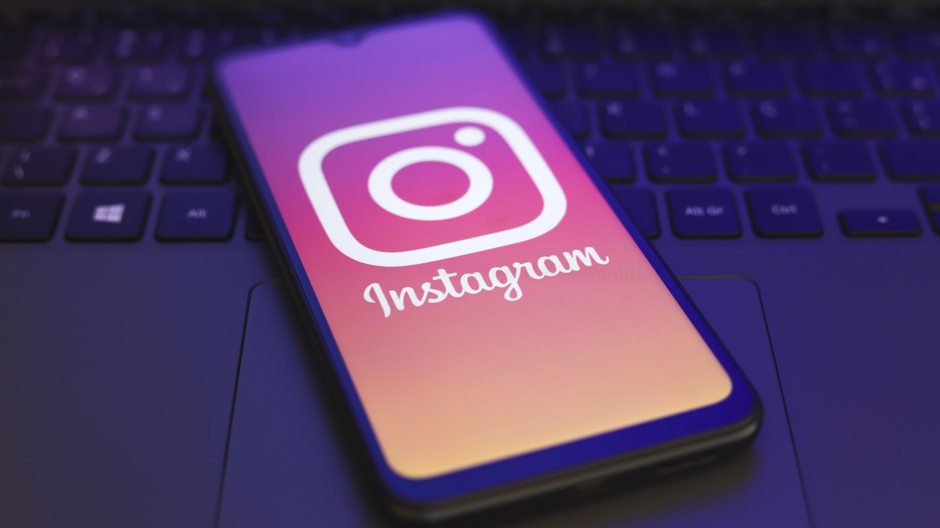 റീലുകള്‍ കാണാന്‍ ഓട്ടോമാറ്റിക് സ്‌ക്രോളിംഗ് ഓപ്ഷനുമായി ഇന്‍സ്റ്റാഗ്രാം